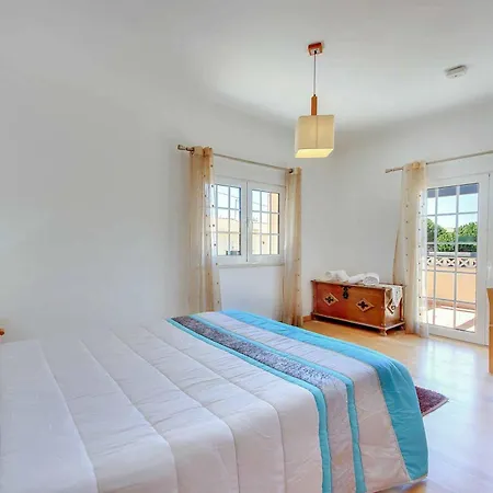 Villa Caly